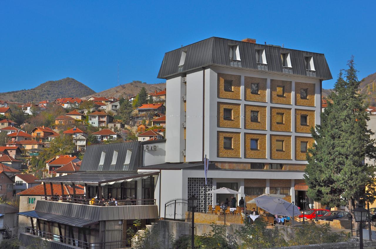 Hotel Kratis Kratovo Extérieur photo